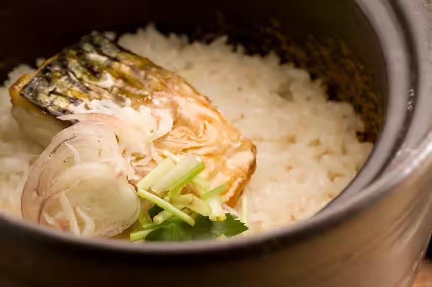 季節の炊きこみご飯